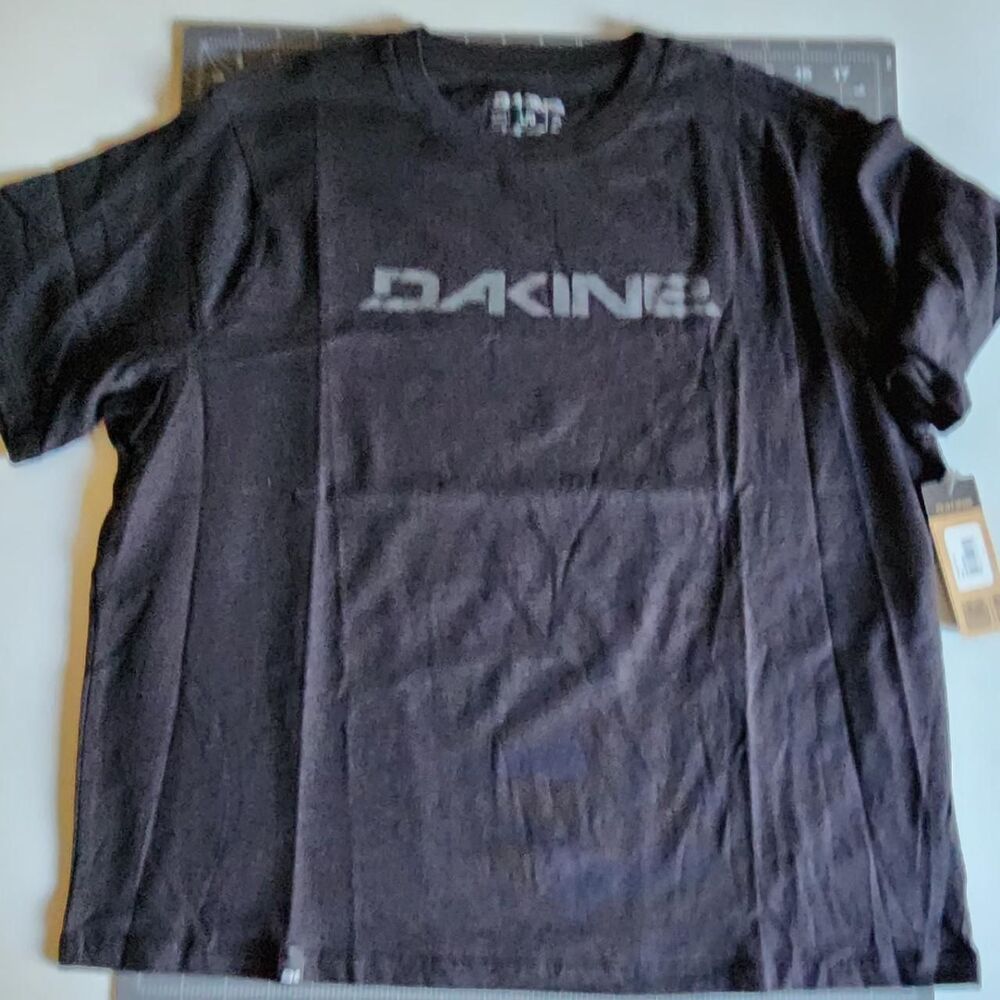 Dakine Black T-shirt